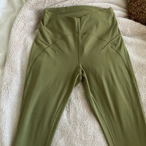 Lululemon InStill high rise tight 25”